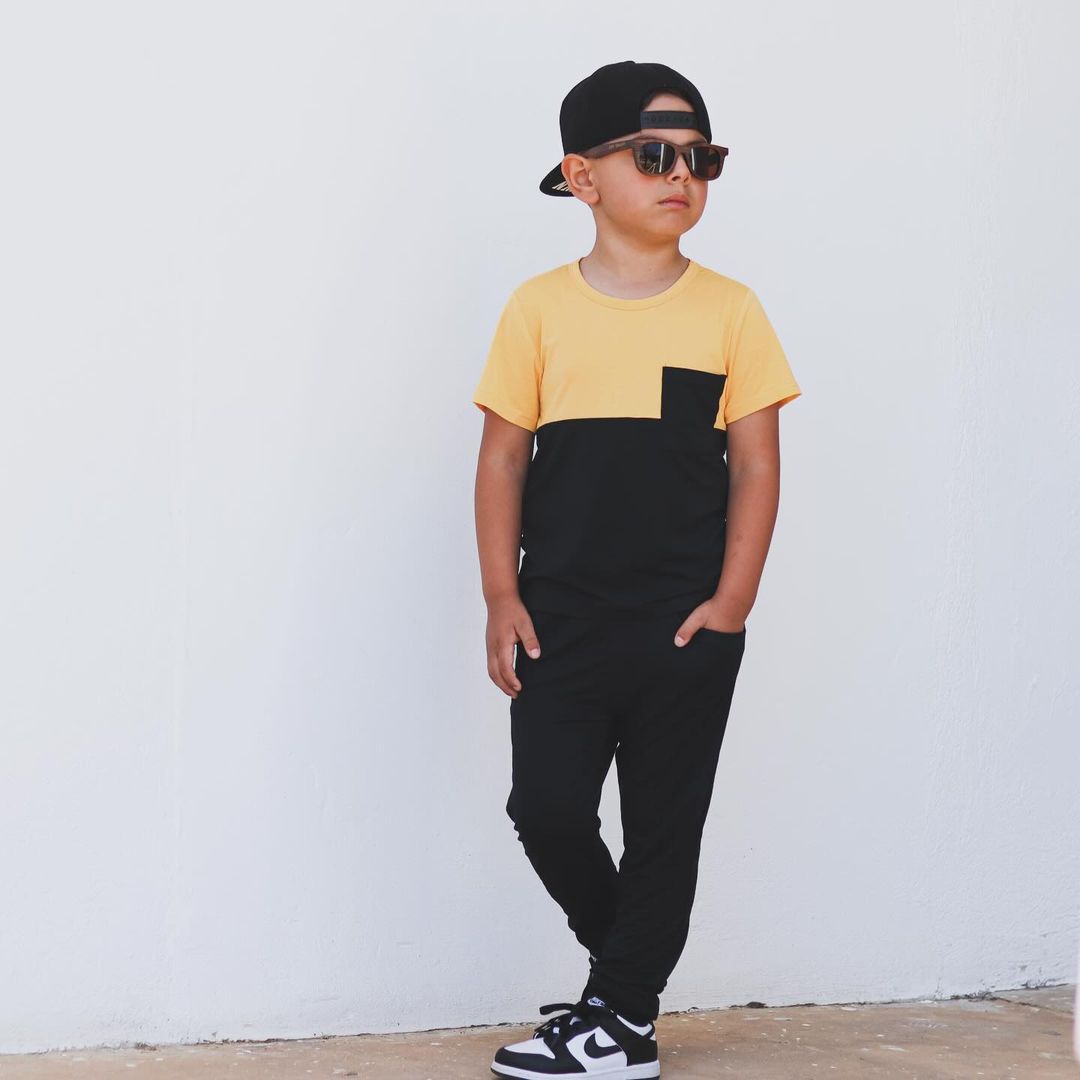 Yellow Black Color Block Pocket Tee And Jogger Set丨Mikrdoo