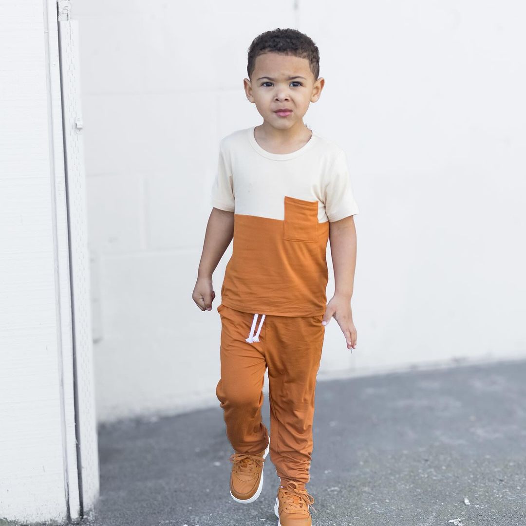 Yellow Color Block Pocket Tee And Jogger Set丨Mikrdoo