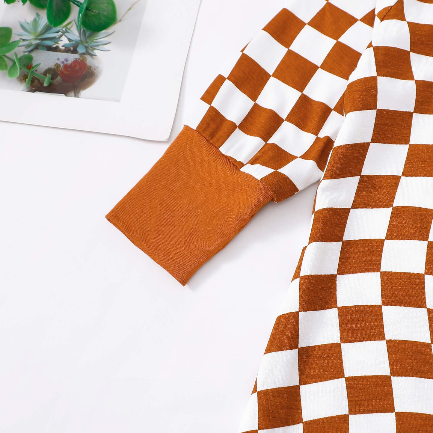 Orange Checkerboard Zip Romper丨Mikrdoo